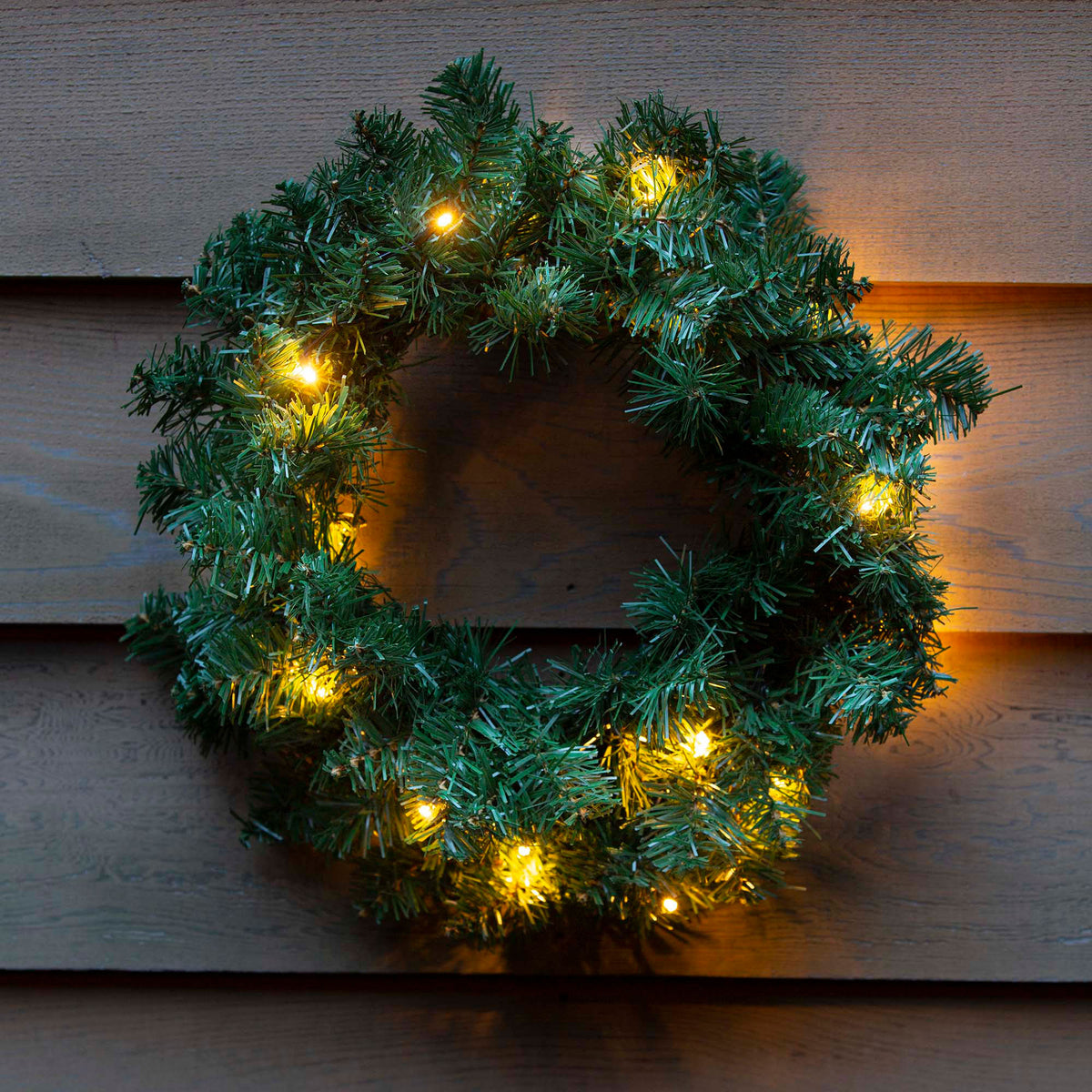 Künstlicher Türkranz Weihnachten 'Norton' inkl. LED-Beleuchtung kaufen